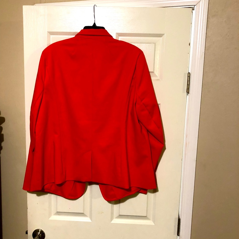 Lane Bryant modernist collection coral colored blazer size 20. Very sharp!